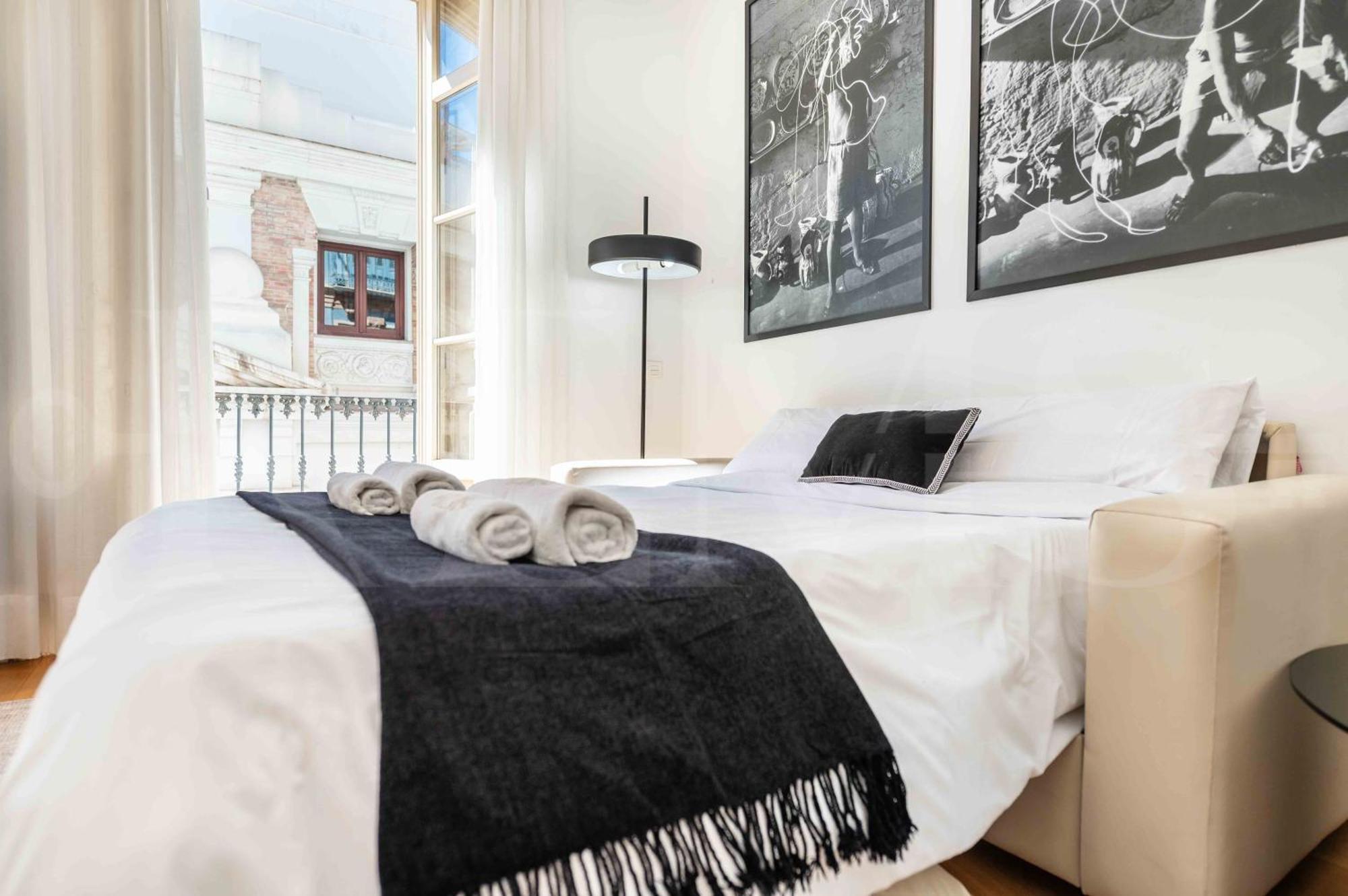 Inviting In Historic Center By Rems Malaga